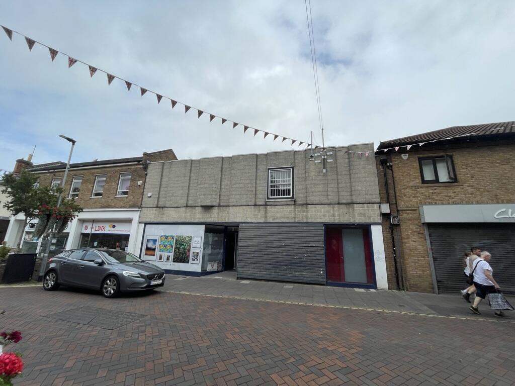 Main image of property: 47 High Street, Haverhill, Suffolk, CB9 8AH