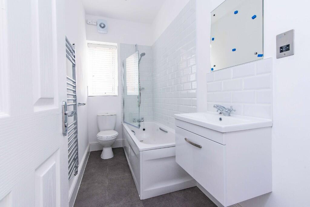 Apartment in Nottingham - View 5