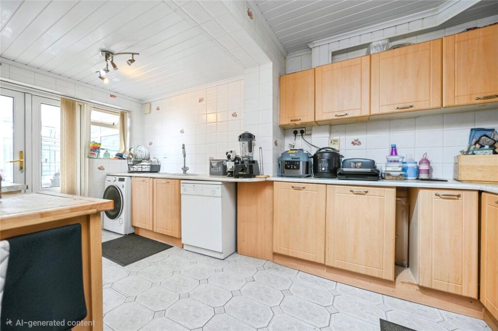 House in Liverpool, Stockbridge Village, Knowsley - More