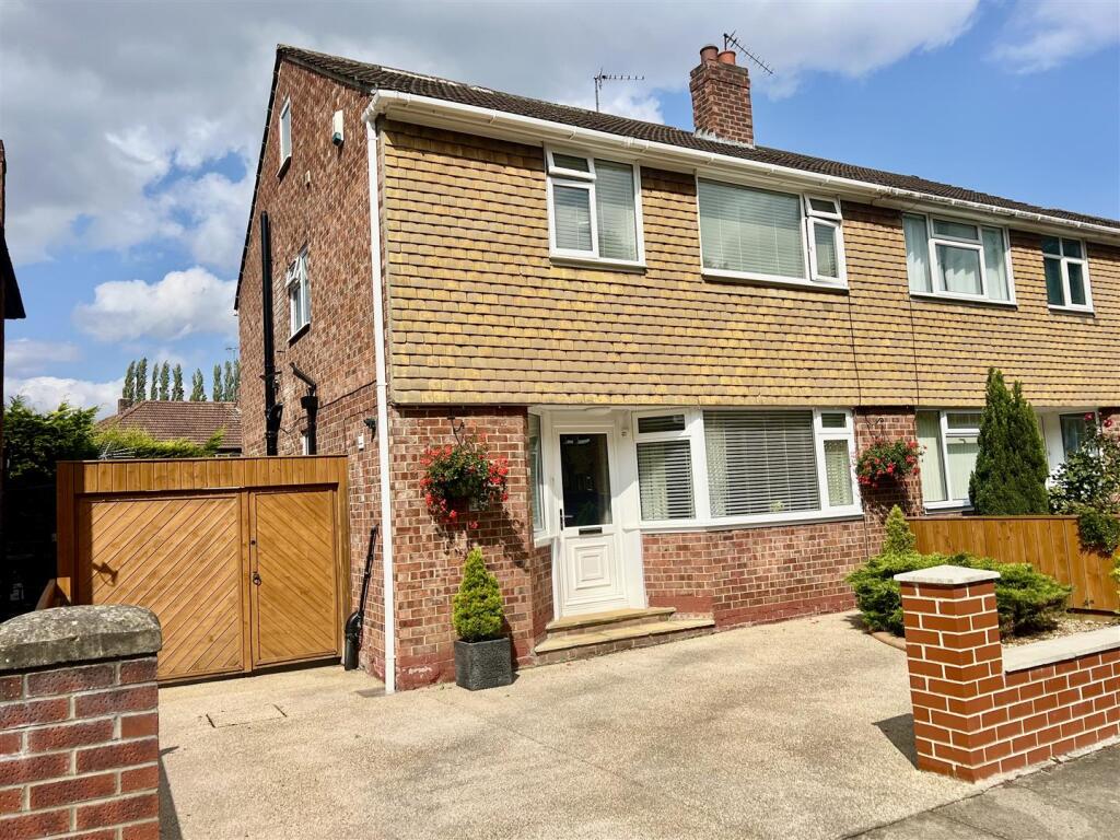 3-bed semi-detached on Caedmon Crescent, Darlington, £275,000