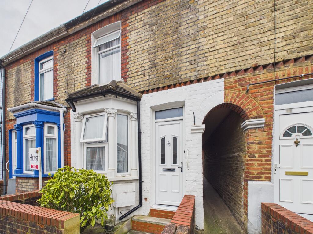 Main image of property: Upper Green Street, High Wycombe, Buckinghamshire, HP11 2RB