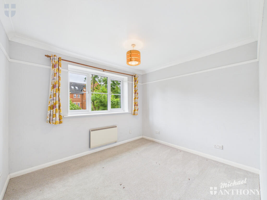 Apartment in Aylesbury, Walton - View 4