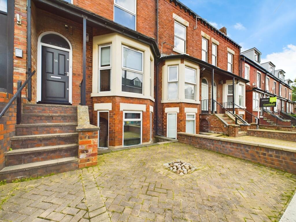 House in Leeds, Hyde Park - View 2