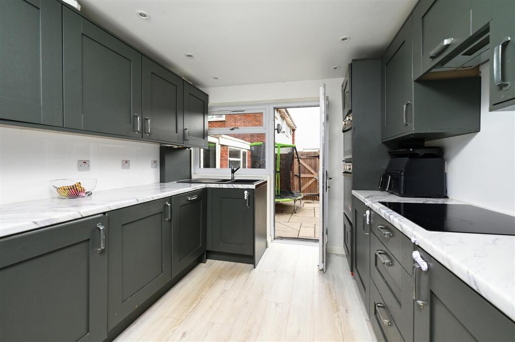 House in Reading - View 2