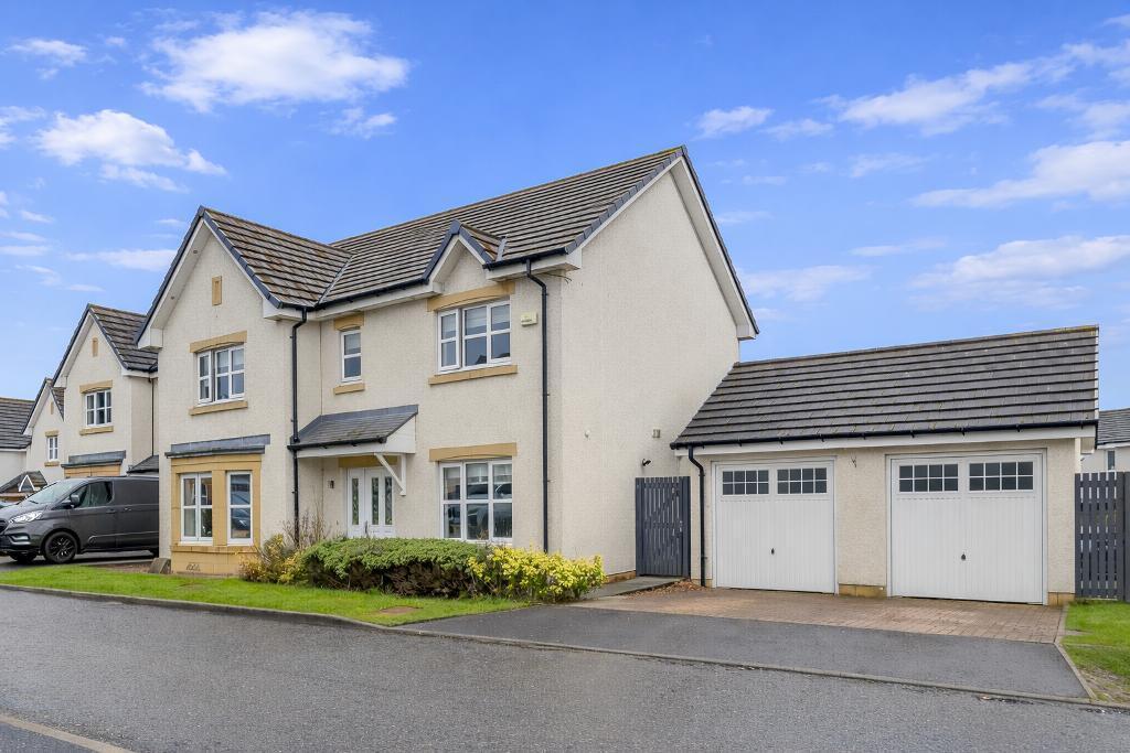 4-bed detached on 4, Corn Mill Road, Lenzie, G66 3TL, £425,000