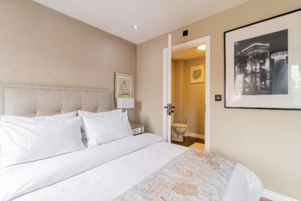 Additional image 16 of Short Let -  Great Barr, Birmingham- P4500