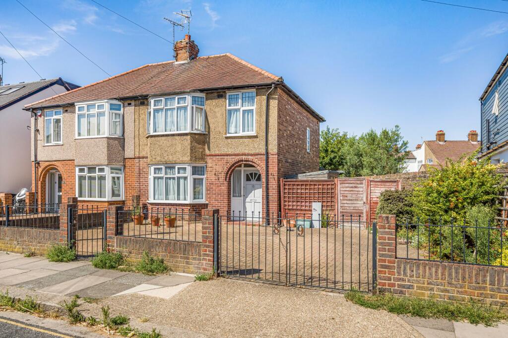 Main image of property: Worple Road, Isleworth, TW7
