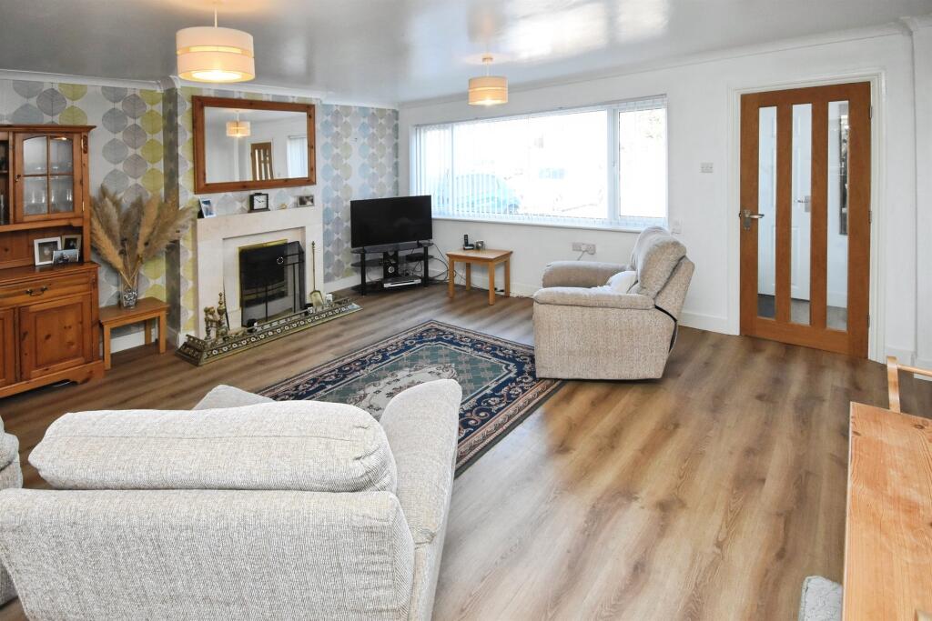 House in Braintree, Rayne - View 4