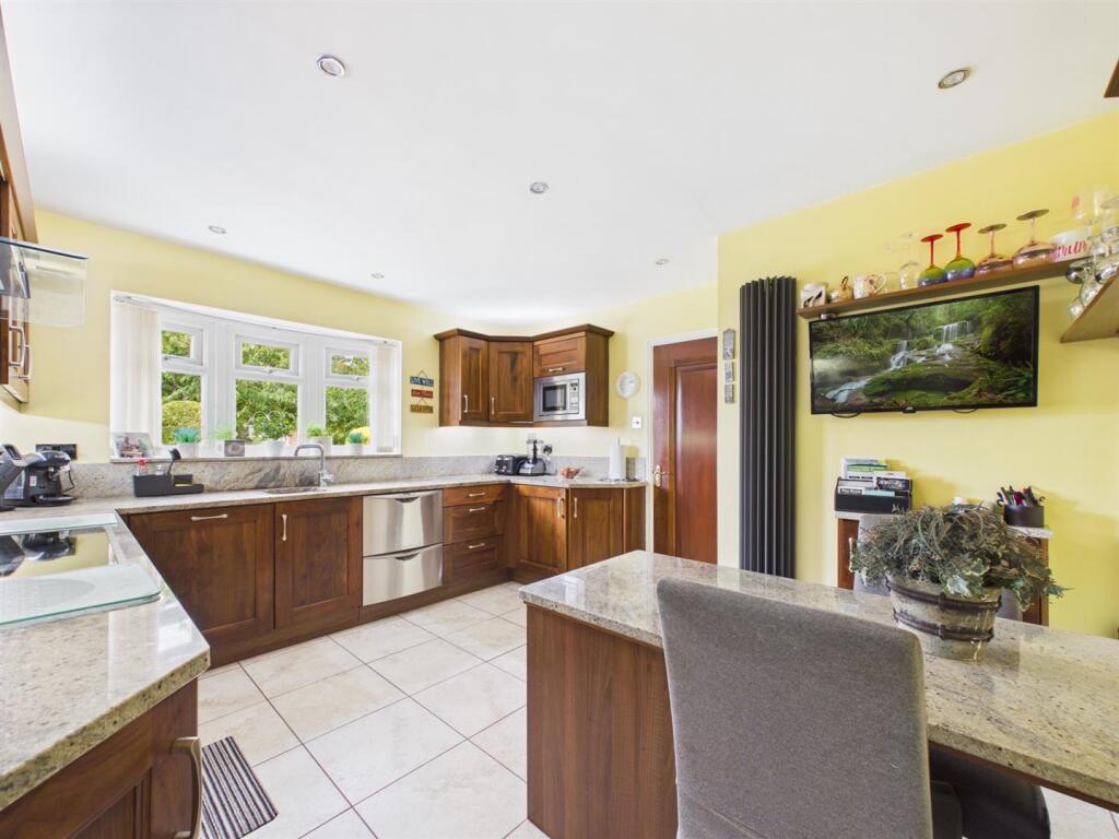 House in Newcastle upon Tyne - View 5