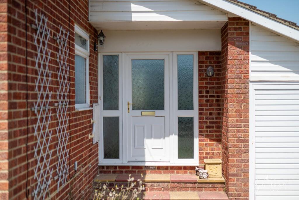 House in Seaview, Nettlestone and Seaview - View 3