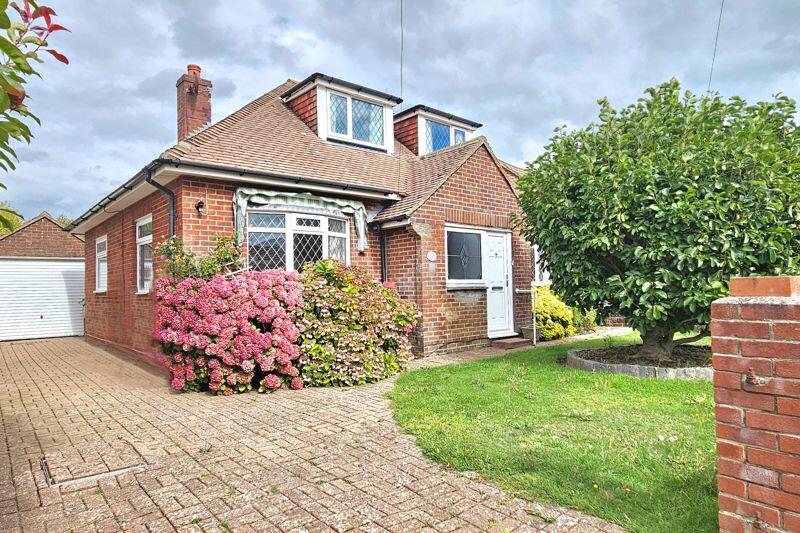 Main image of property: York Crescent, Lee-On-The-Solent, PO13