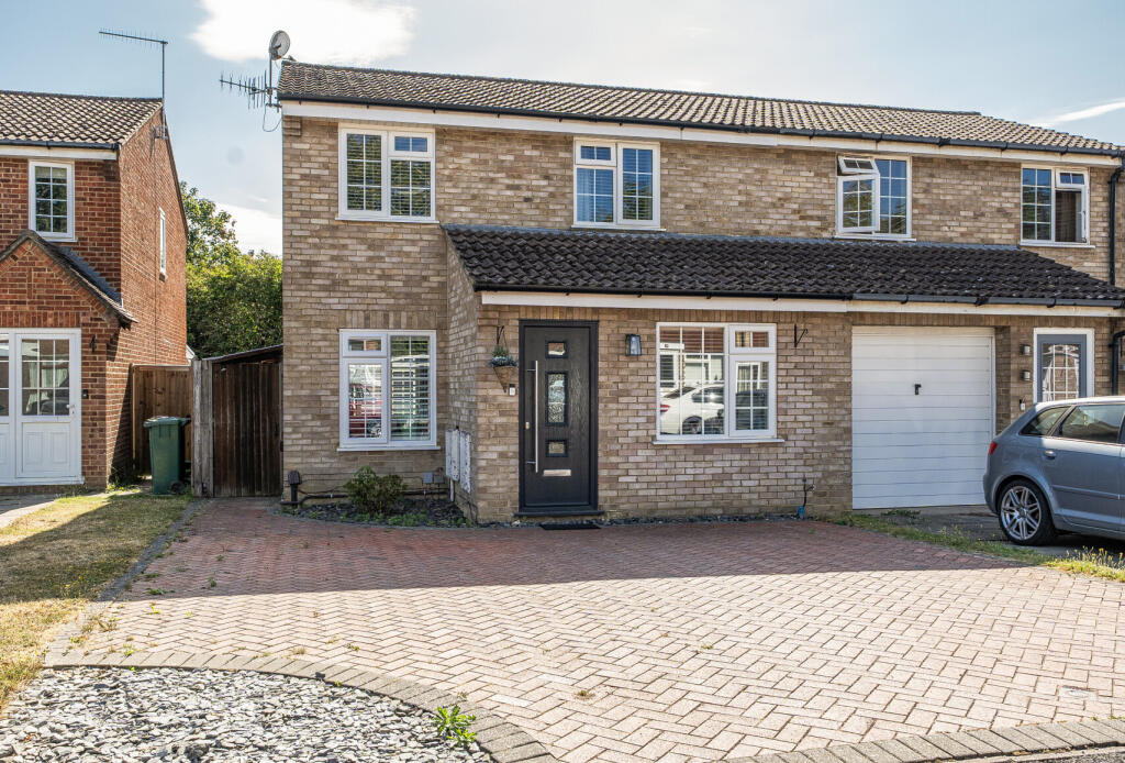 Main image of property: Tanyard Way, Horley, Surrey, RH6