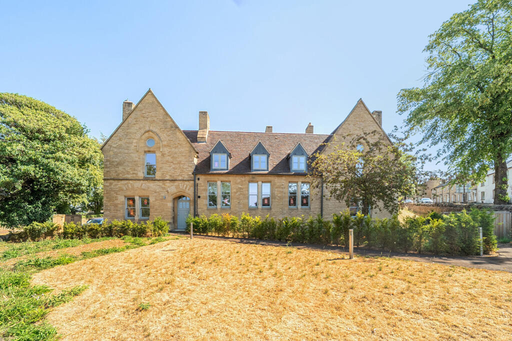 Main image of property: Banbury Road, Chipping Norton
