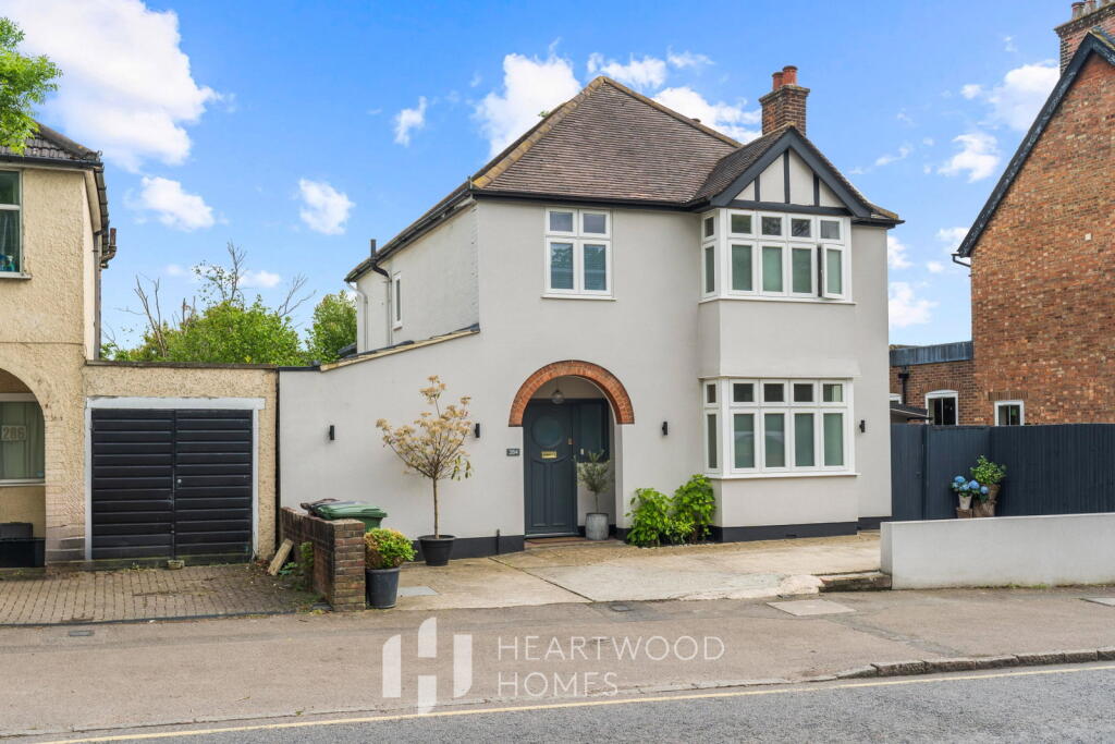 Main image of property: Hatfield Road, St. Albans, AL1 4UN