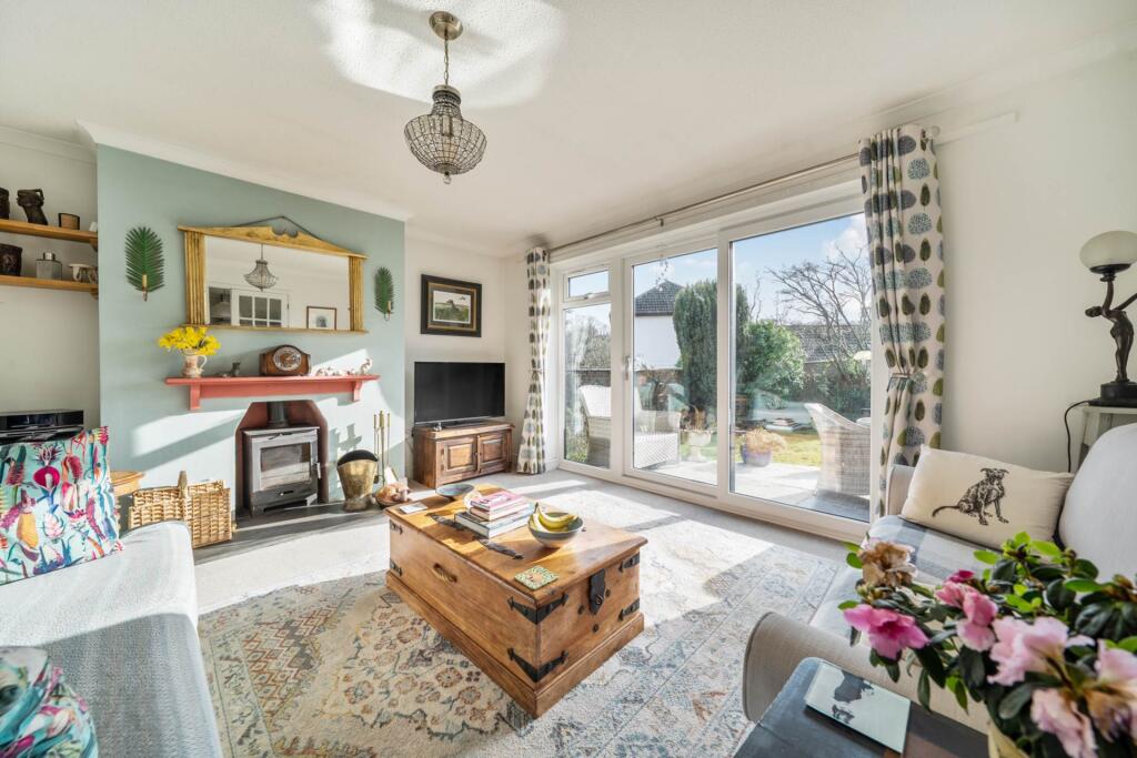 69, Burnards Field Road, Colyton.Devon photo 3