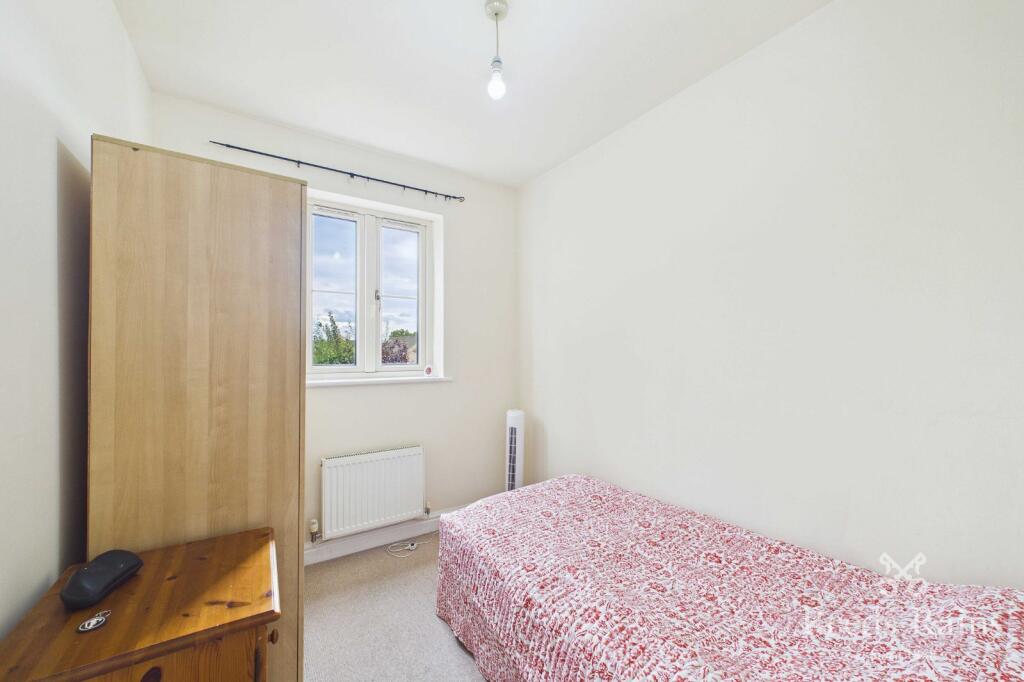 House in Kirklees, West Yorkshire - More
