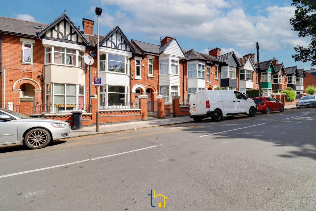 1 bedroom house share for rent