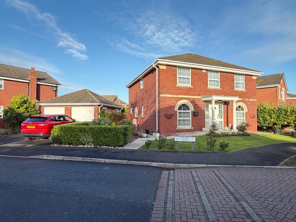 Main image of property: 2 Keepers Gate, Cypress Point 