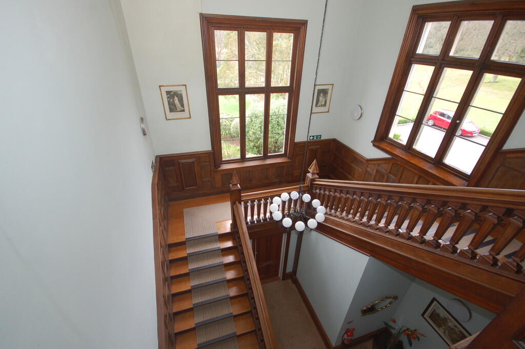 Apartment in Tonbridge - View 5