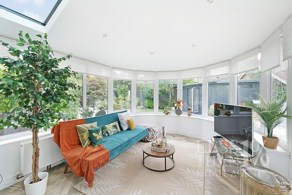 House in Far Cotton, Shelfleys, West Hunsbury - View 4