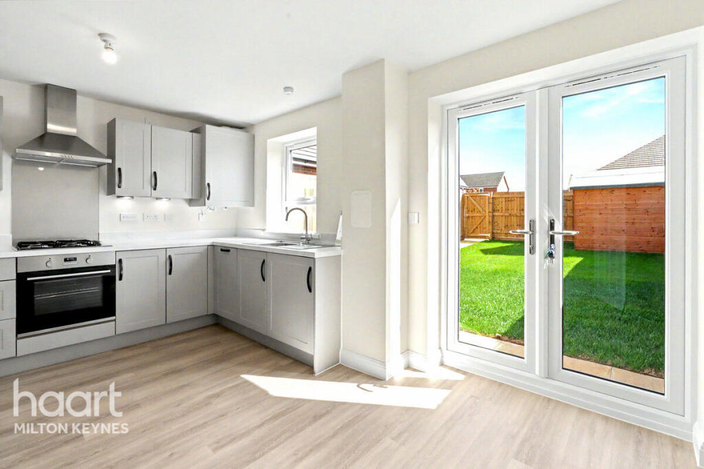 House in Milton Keynes, Bletchley and Fenny Stratford - View 2