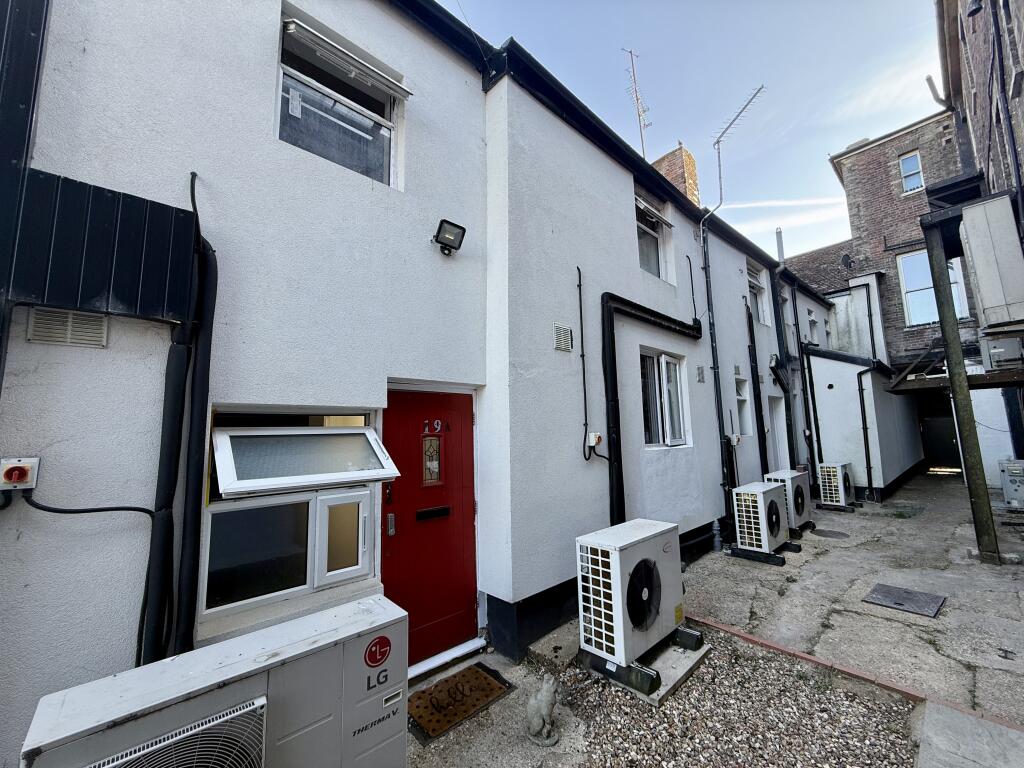 Main image of property: High street south