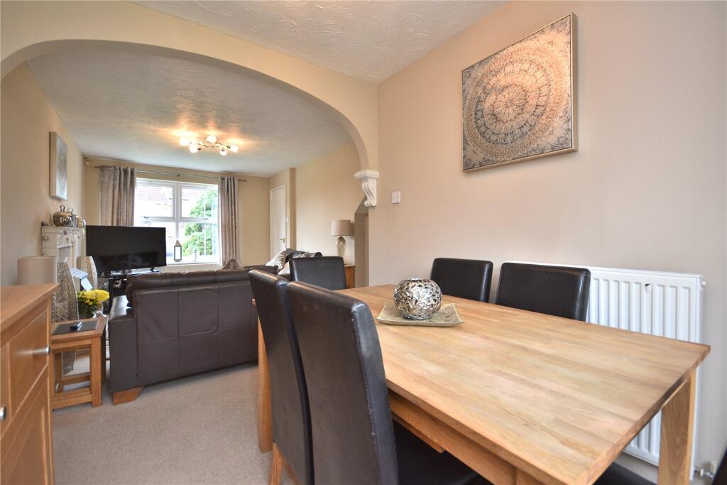 House in Leeds, Colton Common, Manston - View 3