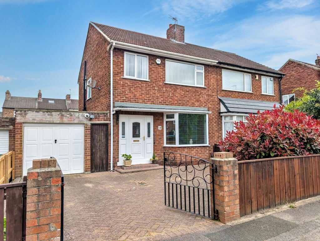 Main image of property: St Michael's Grove, Norton, Stockton-on-Tees, Durham, TS20 2HD