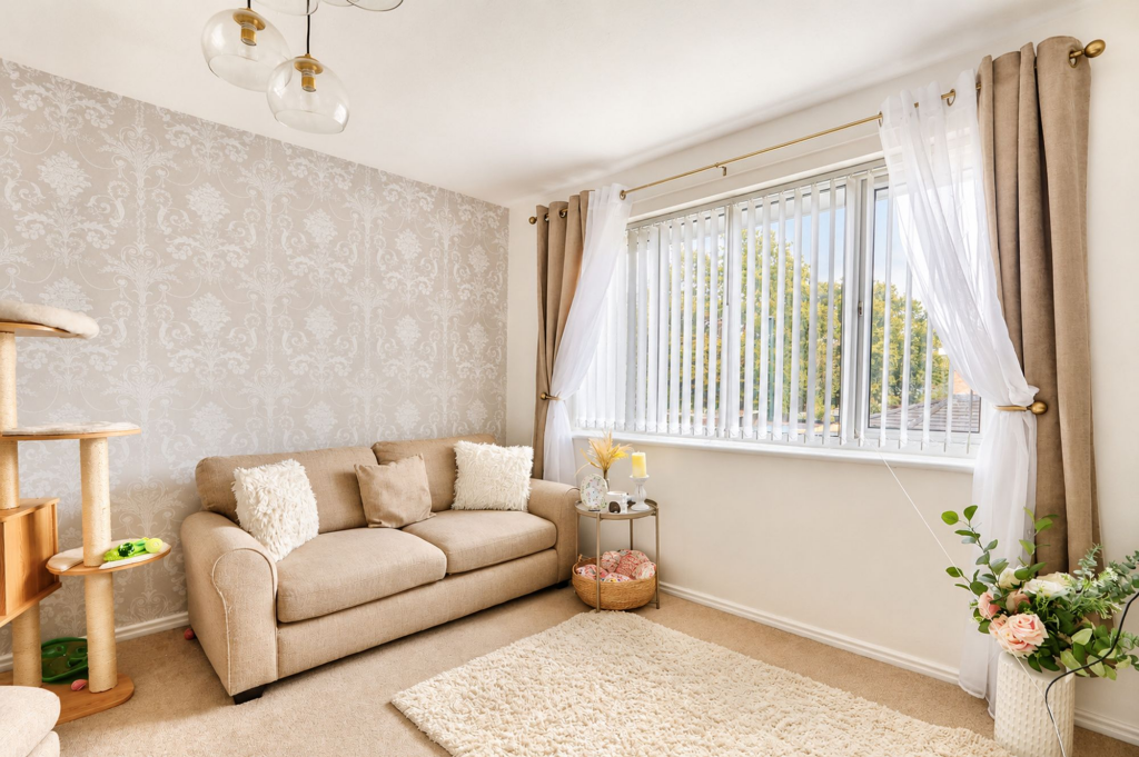 Roxburgh Close, Normanby, TS6 photo 4