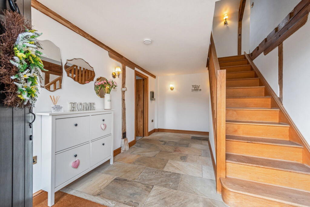 House in Winchester, No Man's Land, Owslebury - View 5