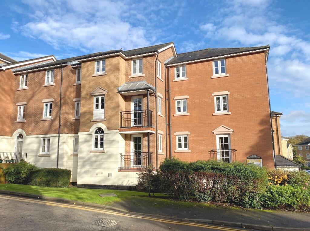 Main image of property: Albion Place, Northampton, NN1 1UG