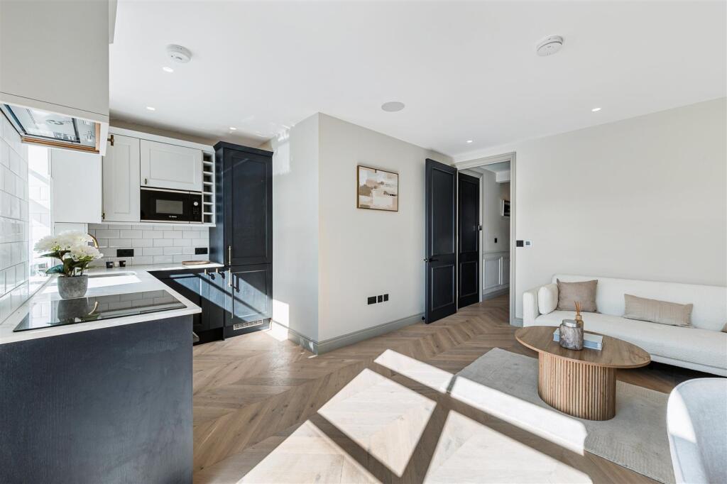Apartment in London - View 4