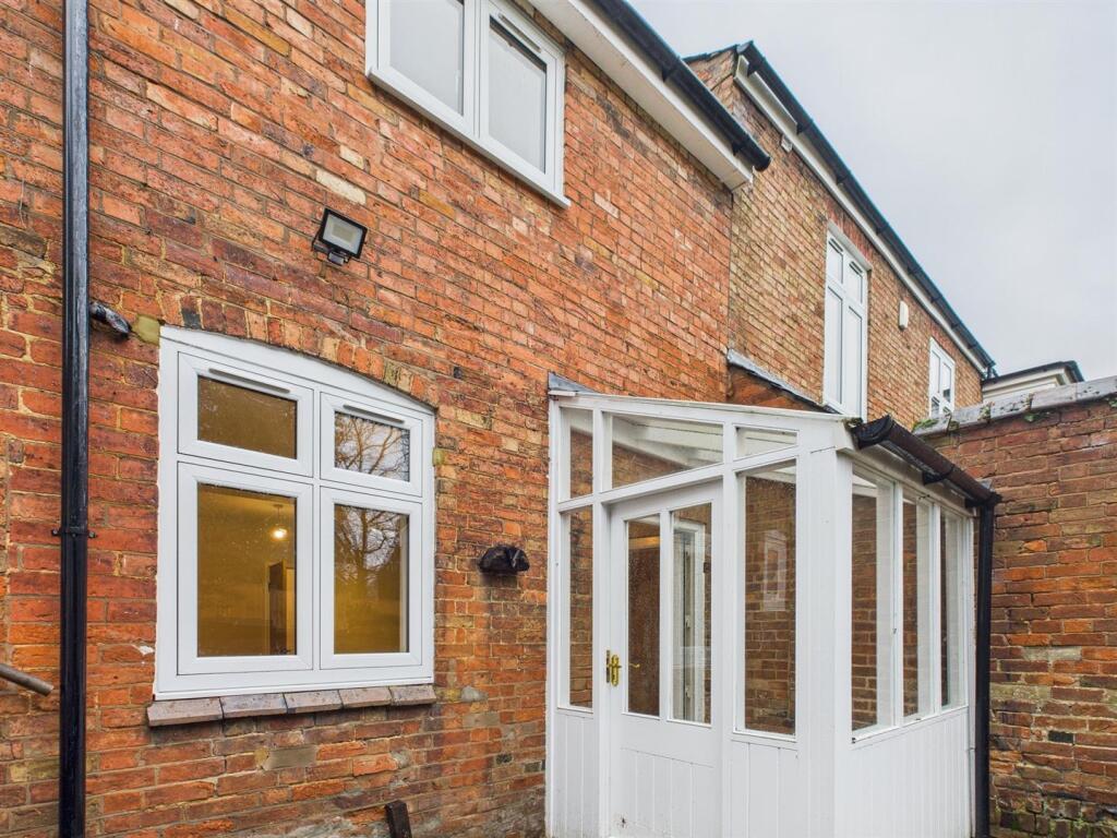 Main image of property: Leicester Road, Kibworth Harcourt