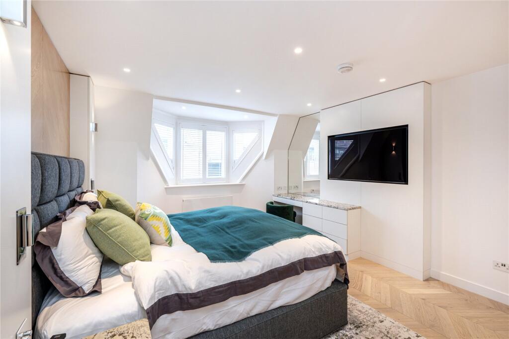 2 bedroom penthouse for rent