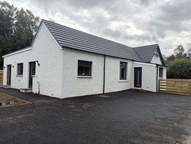 House in Lanark, Corehouse - View 2