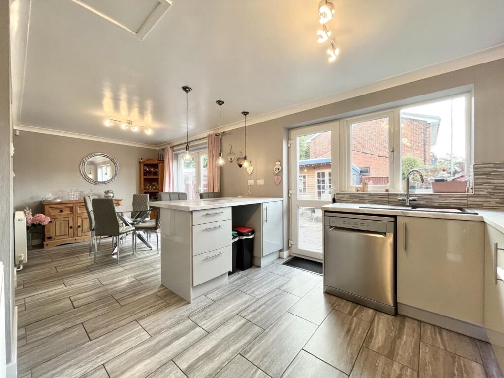 House in South Staffordshire, Perton - View 2