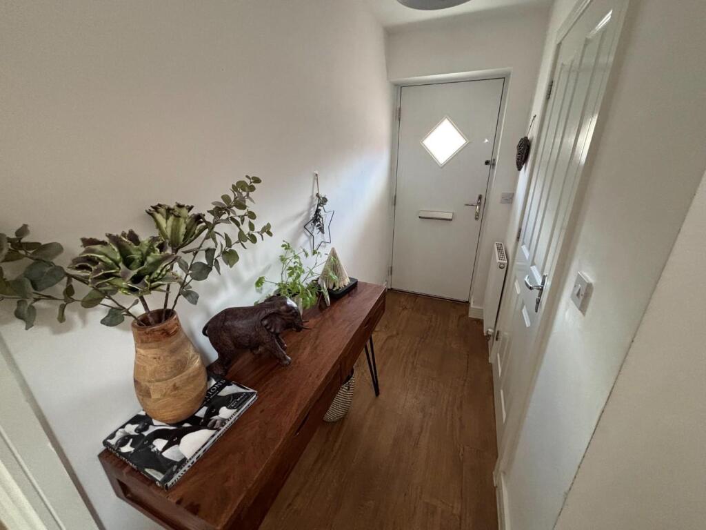 Crestwood Close, Goldenash, Northampton NN3 – pohled 6