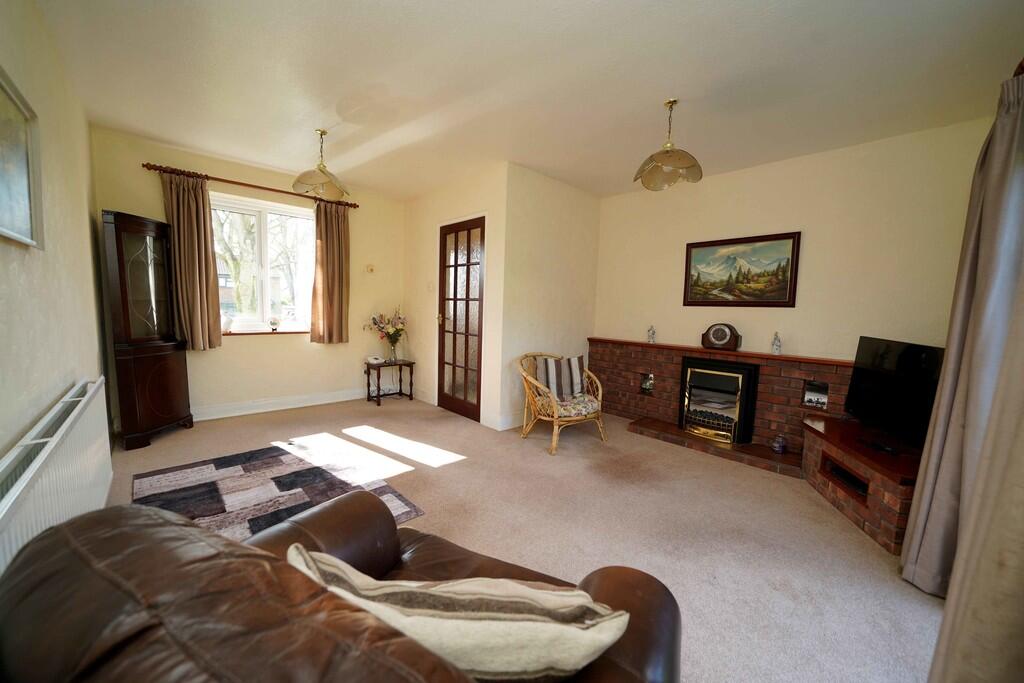 21, Woodfields, Christleton photo 4
