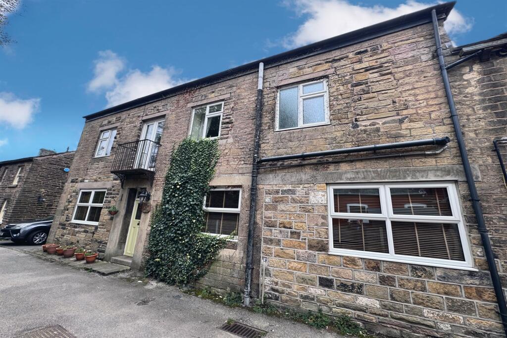Main image of property: Chinley, High Peak