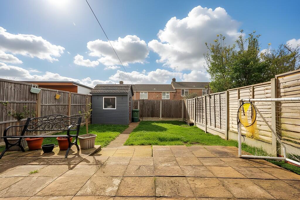 Basildon photo 3