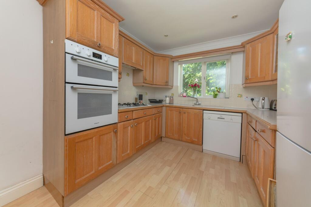 House in Lewes, Nevill - View 6
