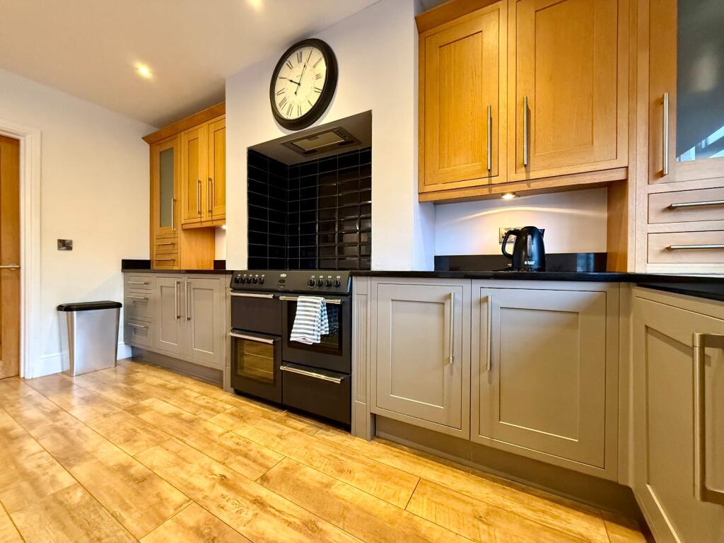 Llechwedd, Barmouth Road, Dolgellau, LL40 2EW photo 4
