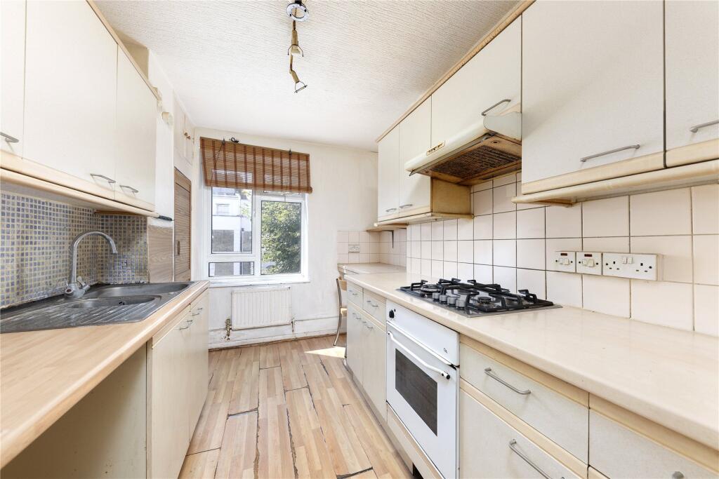 Apartment in London - View 4