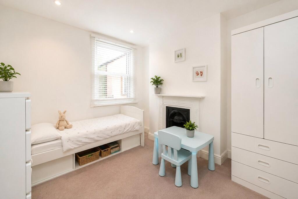 House in London - More