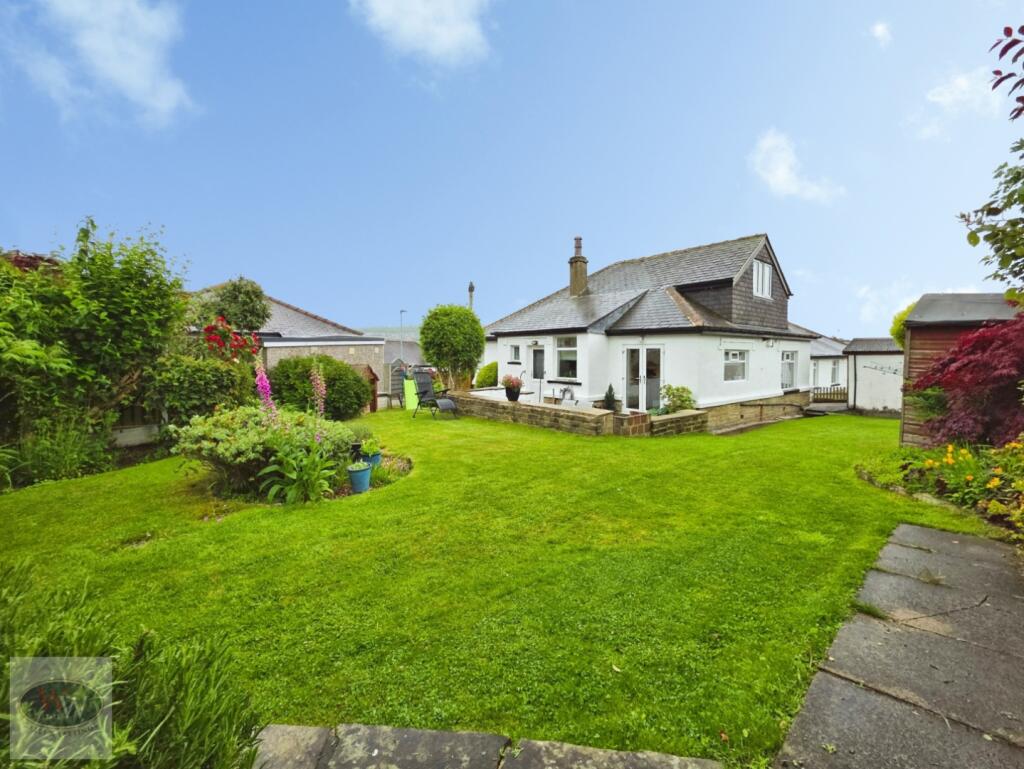 Main image of property: Oakfield Drive, Baildon, Shipley, BD17 6AW