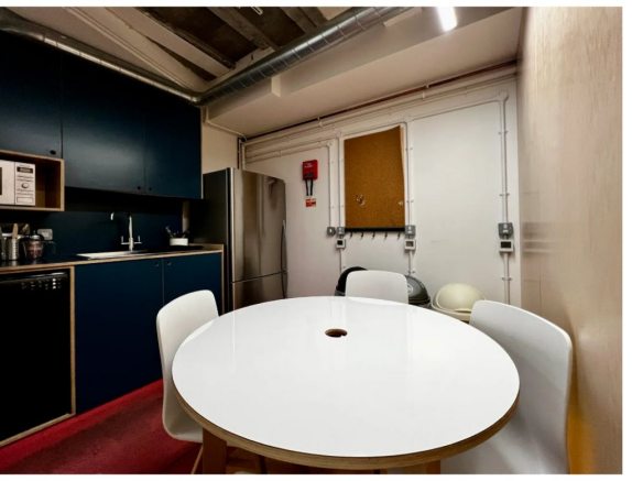 breakout area basement.png