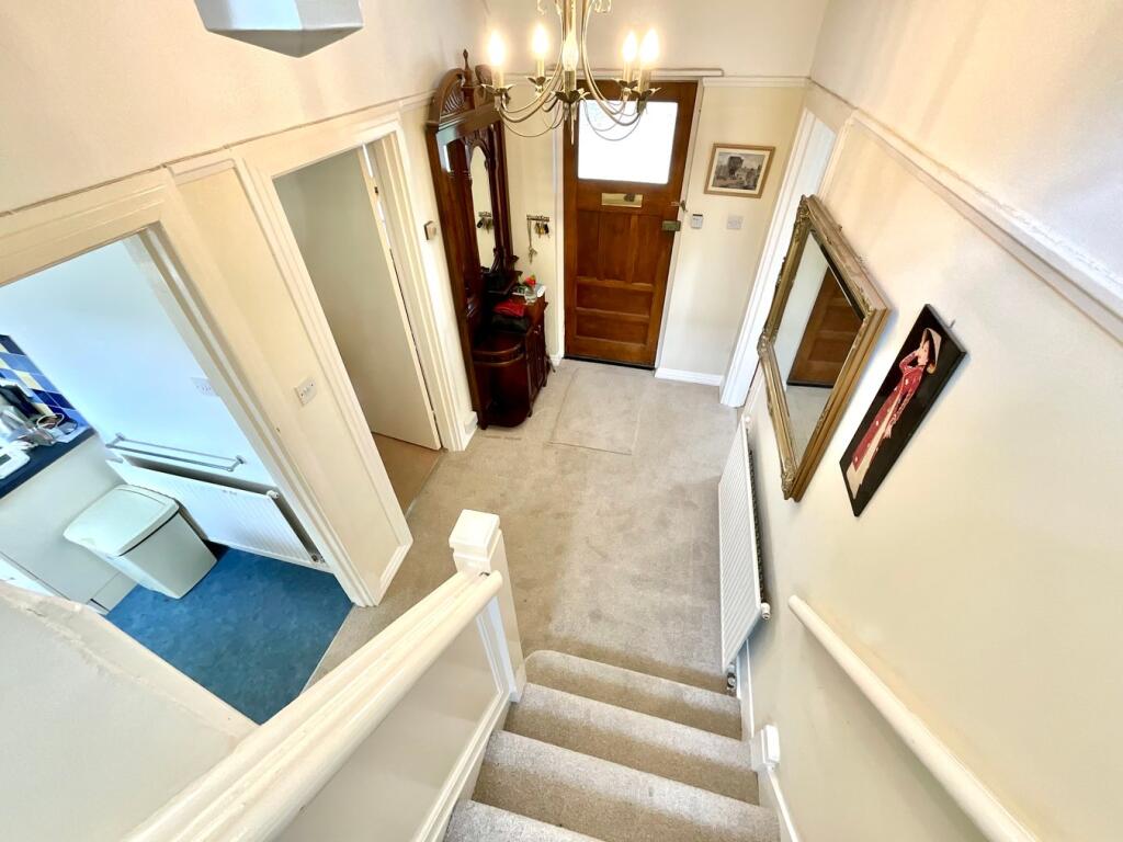 New Park Avenue, Bexhill-on-Sea, TN40 photo 2