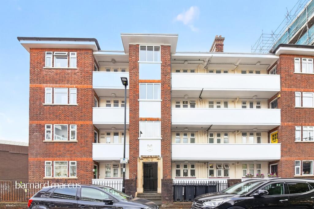 Apartment in London - View 2