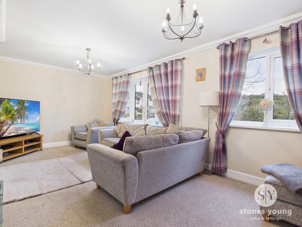 Hollies Close, Blackburn, BB2 photo 4