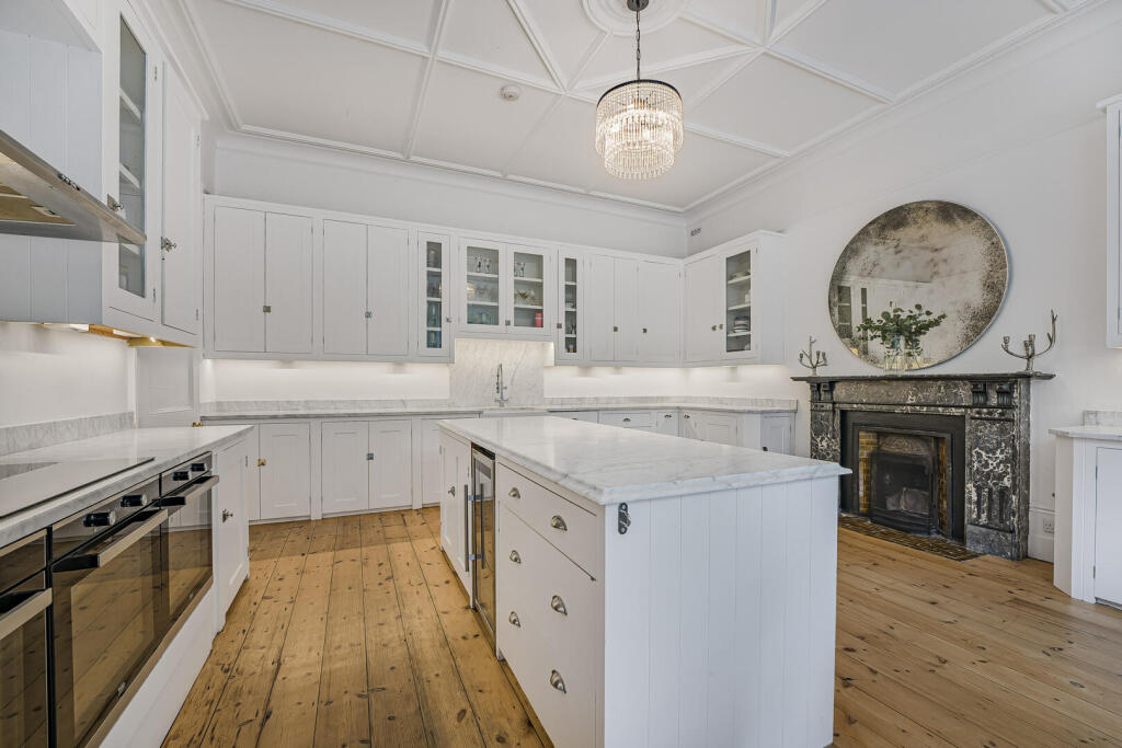 House in London - View 4